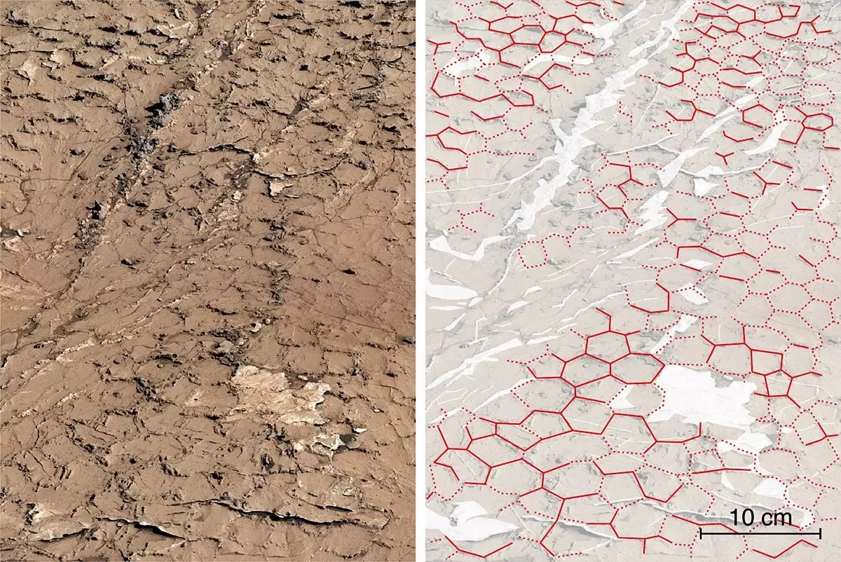На Марсе нашли следы сезонных разливов воды