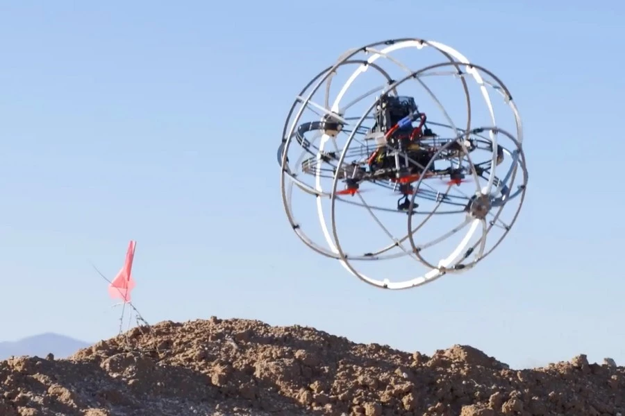 Revolute Robotics представила робота в сферическом каркасе. Он может ездить и летать